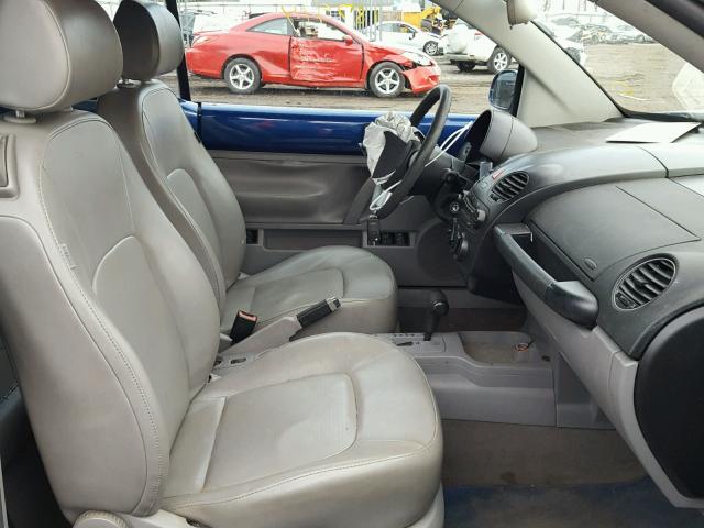 3VWRF31Y77M408348 - 2007 VOLKSWAGEN NEW BEETLE 蓝色 照片 5