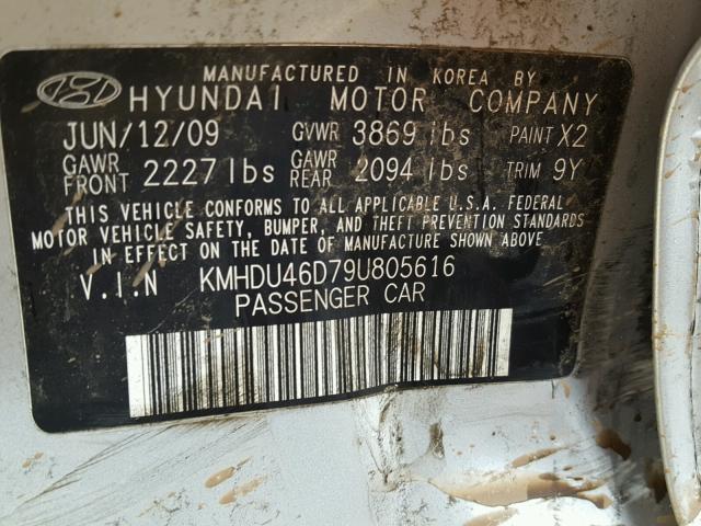 KMHDU46D79U805616 - 2009 HYUNDAI ELANTRA GL SILVER photo 10