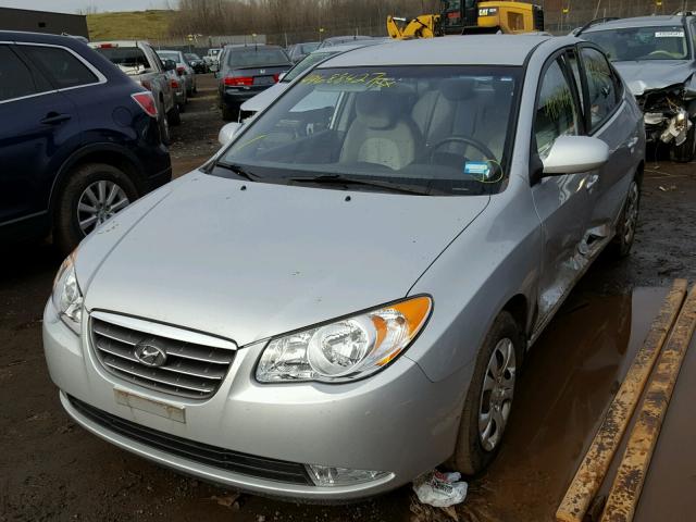 KMHDU46D79U805616 - 2009 HYUNDAI ELANTRA GL SILVER photo 2