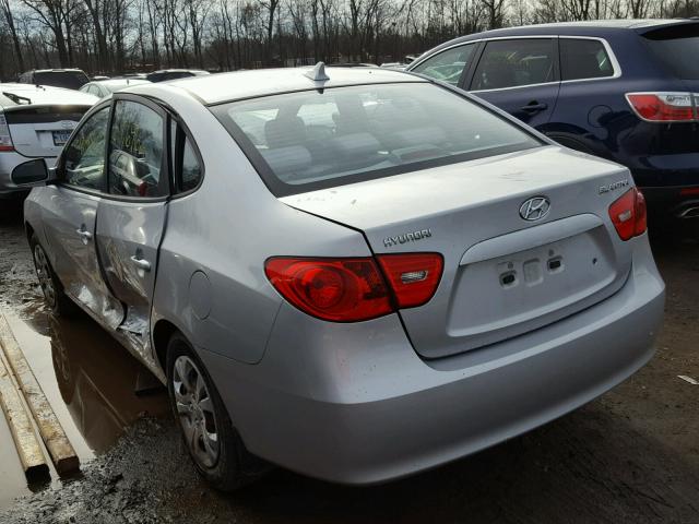 KMHDU46D79U805616 - 2009 HYUNDAI ELANTRA GL SILVER photo 3