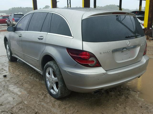 4JGCB75E06A003547 - 2006 MERCEDES-BENZ R 500 GRAY photo 3