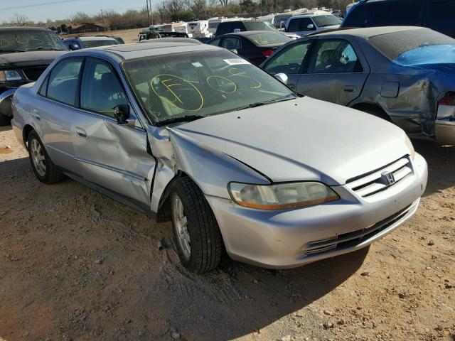 1HGCG56792A108223 - 2002 HONDA ACCORD SE SILVER photo 1