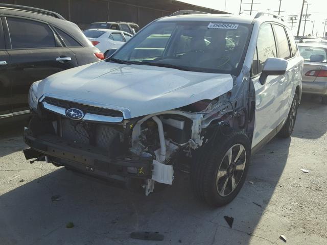 JF2SJAGC5HH578296 - 2017 SUBARU FORESTER 2 WHITE photo 2