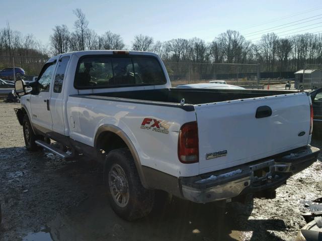 1FTSX21P35EA86586 - 2005 FORD F250 SUPER WHITE photo 3