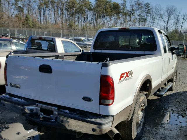 1FTSX21P35EA86586 - 2005 FORD F250 SUPER WHITE photo 4