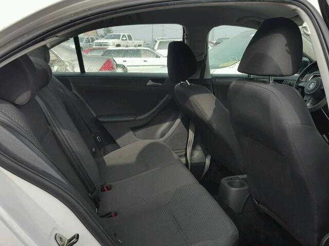 3VW2K7AJ3DM406213 - 2013 VOLKSWAGEN JETTA BASE 白色 照片 6