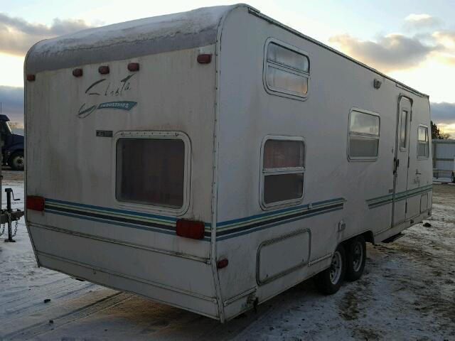 1TS2B3121Y9103870 - 2000 SHAS CAMPER WHITE photo 4