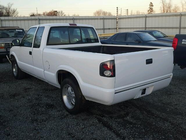 1GCCS19XXTK134584 - 1996 CHEVROLET S TRUCK S1 WHITE photo 3