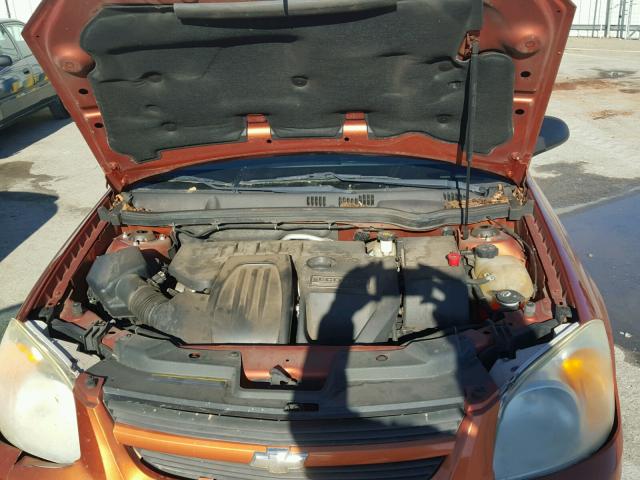 1G1AK58F677241642 - 2007 CHEVROLET COBALT LS ORANGE photo 7