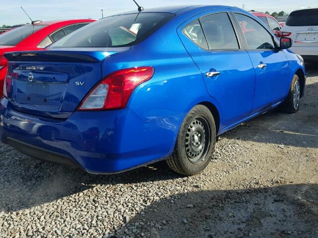 3N1CN7AP5HL840733 - 2017 NISSAN VERSA S BLUE photo 4