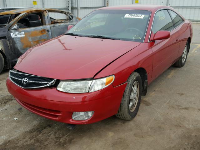 2T1CG22P91C518517 - 2001 TOYOTA CAMRY SOLA RED photo 2