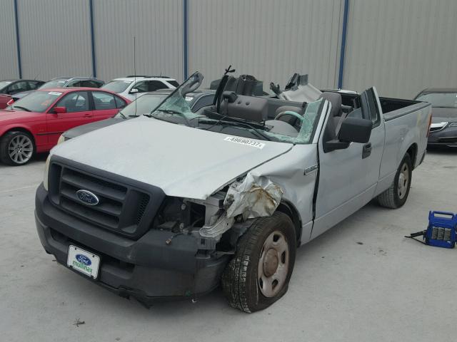 1FTRF12295NB65520 - 2005 FORD F150 SILVER photo 2