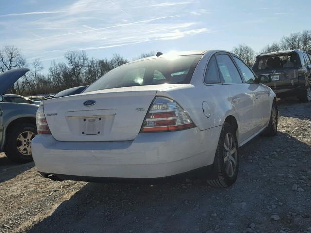 1FAHP24W58G102251 - 2008 FORD TAURUS SEL WHITE photo 4