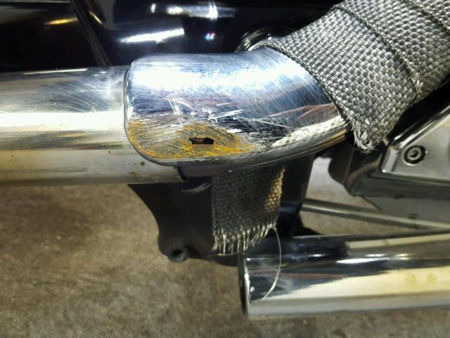 JH2RC50489K502553 - 2009 HONDA VT750 C BLACK photo 16