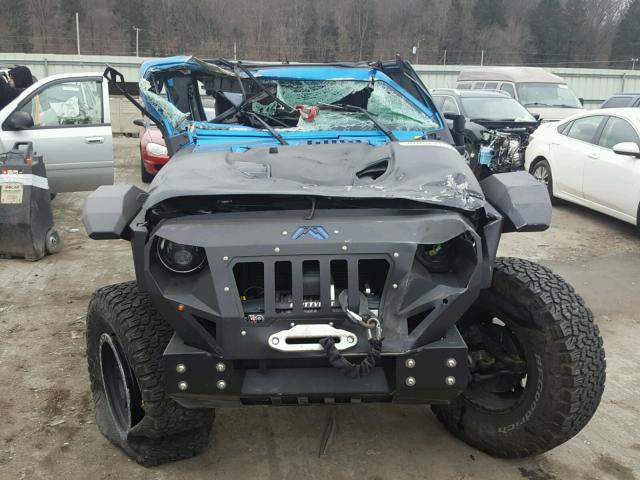 1C4BJWFGXFL525006 - 2015 JEEP WRANGLER U BLUE photo 10