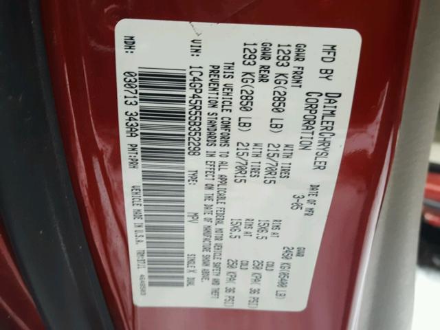 1C4GP45R55B352298 - 2005 CHRYSLER TOWN & COU RED photo 10