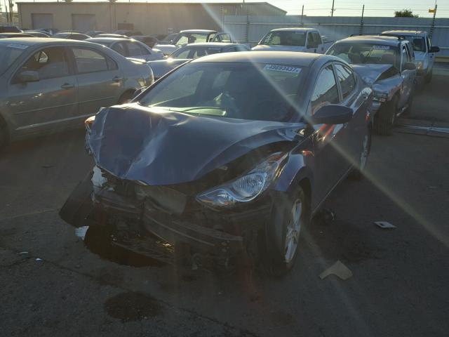 KMHDH4AE3DU542862 - 2013 HYUNDAI ELANTRA GL BLUE photo 2