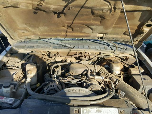 1GCCT19W318161916 - 2001 CHEVROLET S TRUCK S1 BEIGE photo 7