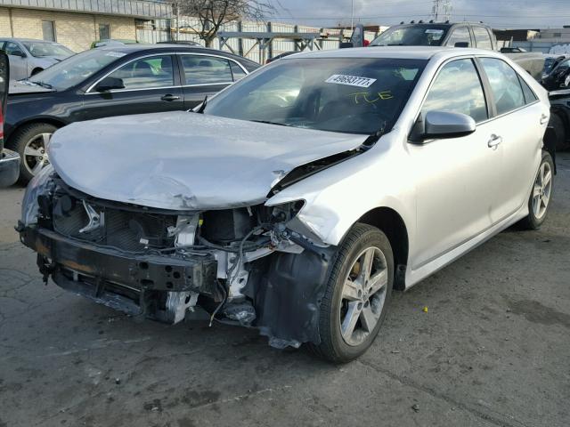 4T1BF1FK3EU407490 - 2014 TOYOTA CAMRY L SILVER photo 2