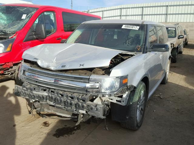 2FMGK5C8XEBD45075 - 2014 FORD FLEX SEL SILVER photo 2