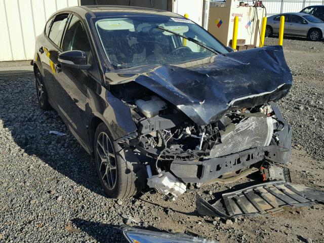 1FADP3K26FL257027 - 2015 FORD FOCUS SE BLACK photo 1