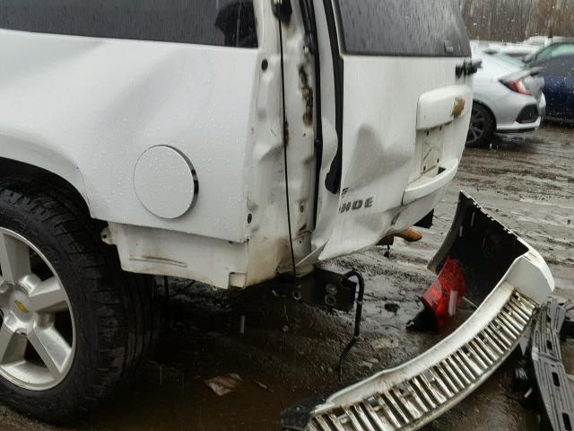 1GNFC130X8R114475 - 2008 CHEVROLET TAHOE C150 WHITE photo 9