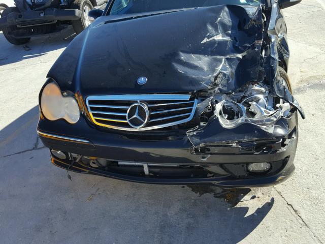 WDBRF52H37F897150 - 2007 MERCEDES-BENZ C 230 BLACK photo 7