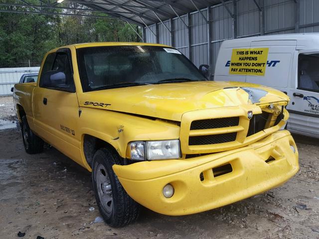 1B7HC13Y4XJ555121 - 1999 DODGE RAM 1500 YELLOW photo 1