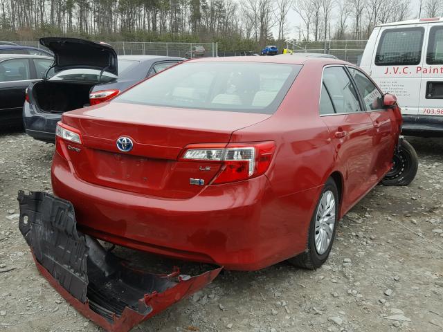 4T1BD1FK4EU136915 - 2014 TOYOTA CAMRY HYBR RED photo 4