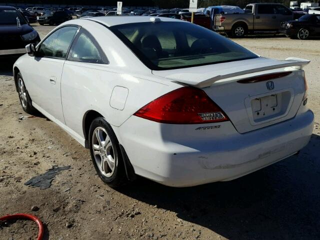 1HGCM71637A000545 - 2007 HONDA ACCORD EX WHITE photo 3