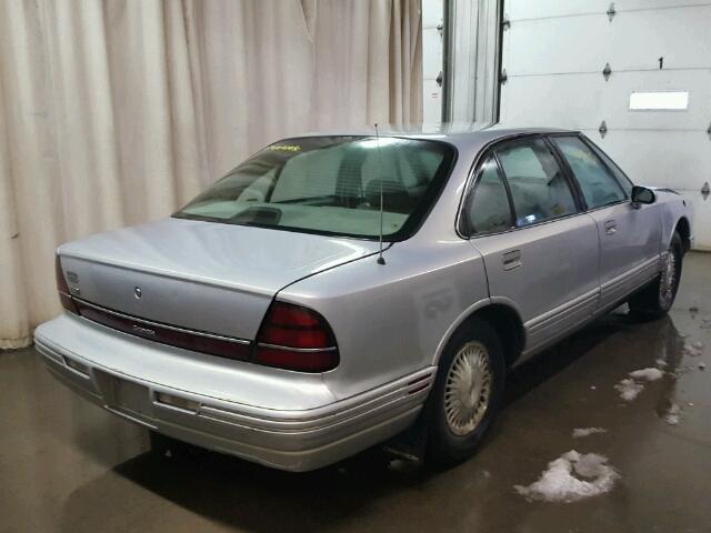 1G3HC52K5W4817388 - 1998 OLDSMOBILE REGENCY SILVER photo 4