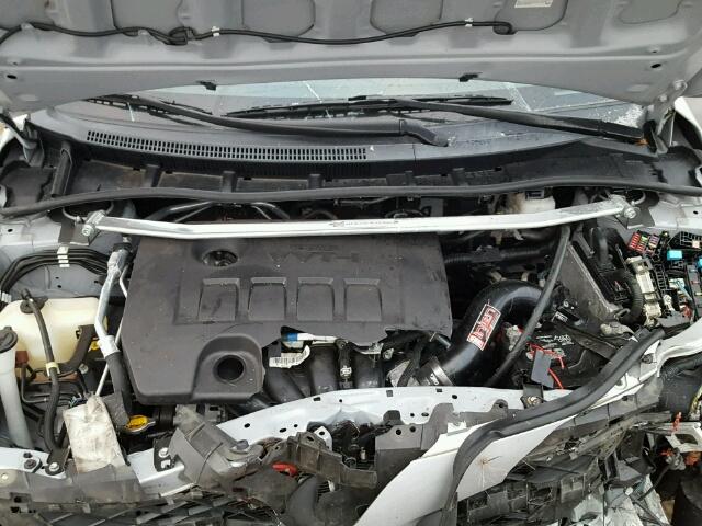 2T1BU4EE8DC961644 - 2013 TOYOTA COROLLA BA SILVER photo 7