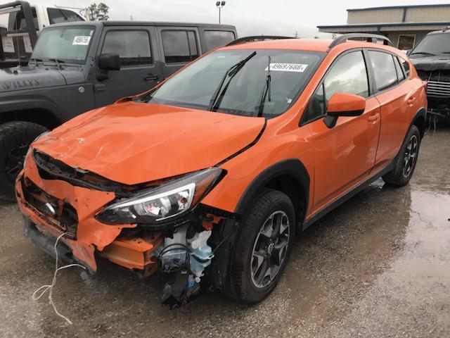 JF2GTADC4JH221329 - 2018 SUBARU CROSSTREK ORANGE photo 2