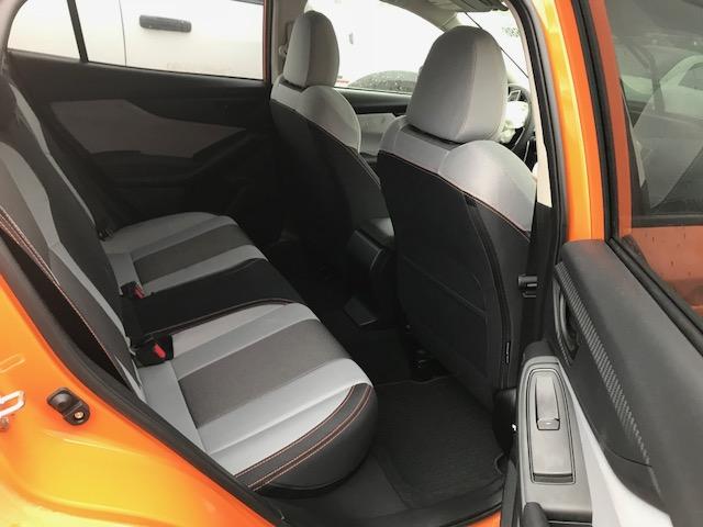 JF2GTADC4JH221329 - 2018 SUBARU CROSSTREK ORANGE photo 6