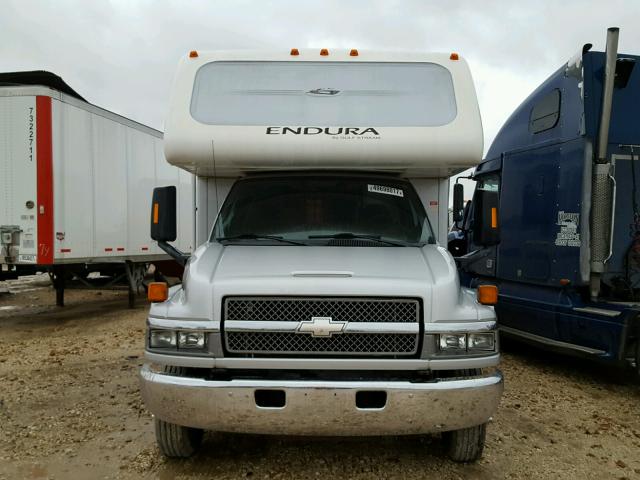 1GBE5U1E34F522153 - 2004 CHEVROLET C5500 C5U0 WHITE photo 9