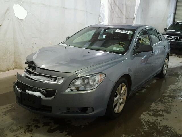 1G1ZG57B694170045 - 2009 CHEVROLET MALIBU LS GRAY photo 2