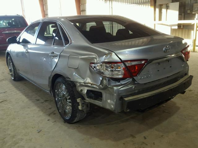 4T1BF1FK9FU926576 - 2015 TOYOTA CAMRY LE SILVER photo 3