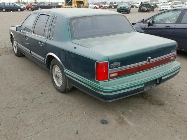 1LNLM82W1PY725485 - 1993 LINCOLN TOWN CAR S GREEN photo 3