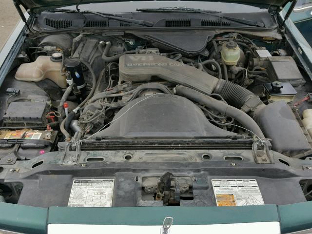 1LNLM82W1PY725485 - 1993 LINCOLN TOWN CAR S GREEN photo 7