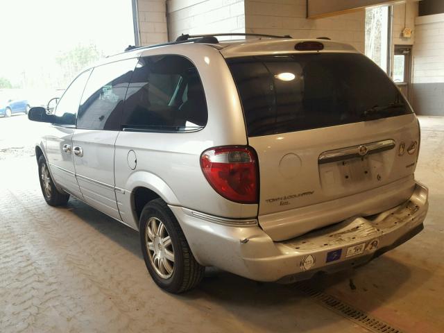 2A4GP54L56R636403 - 2006 CHRYSLER TOWN & COU SILVER photo 3