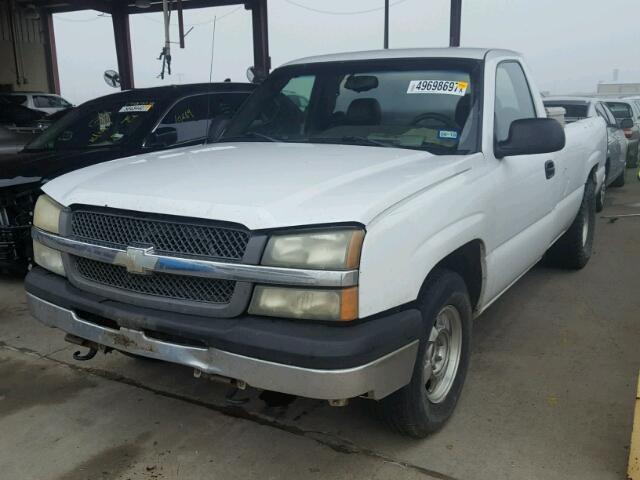 1GCEC14V74Z272491 - 2004 CHEVROLET SILVERADO WHITE photo 2