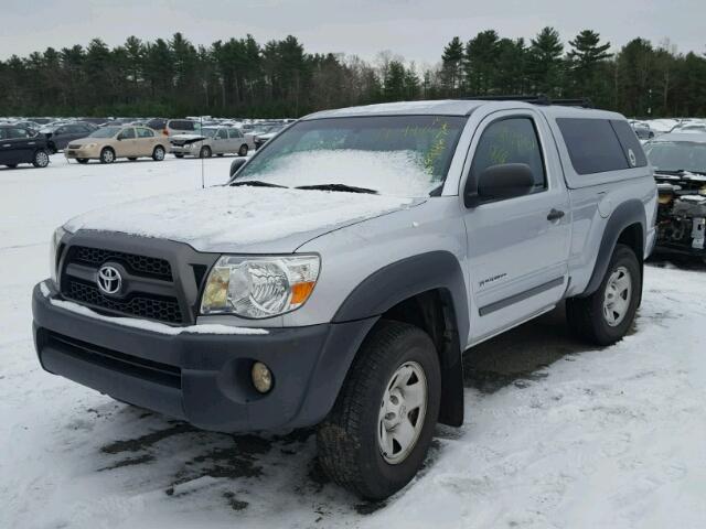 5TFPX4EN4BX002074 - 2011 TOYOTA TACOMA SILVER photo 2