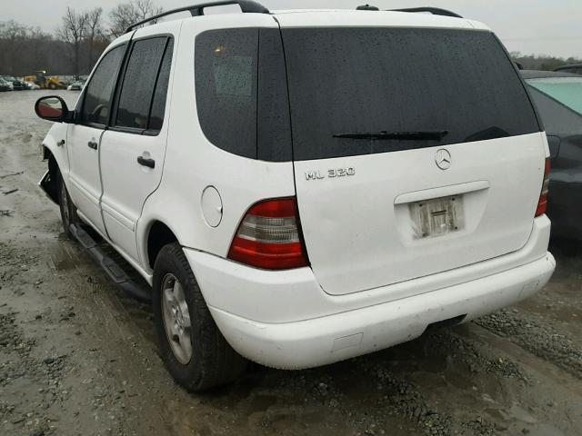 4JGAB54E21A228333 - 2001 MERCEDES-BENZ ML 320 WHITE photo 3