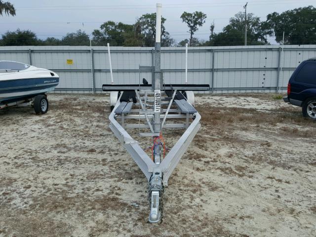 40ZBA26256P002921 - 2006 BOAT TRAILER SILVER photo 9