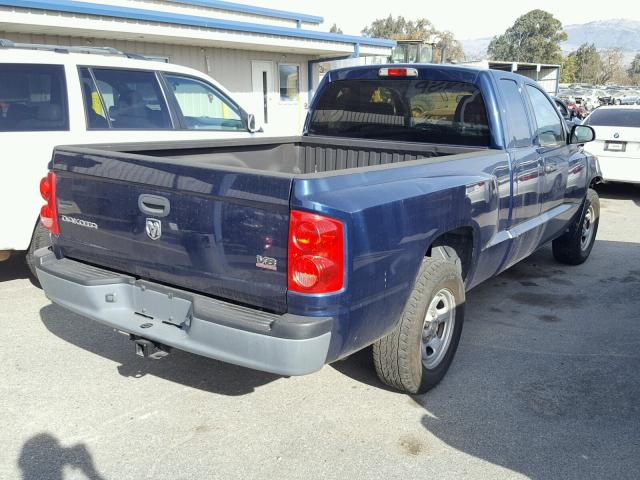 1D7HE22NX6S588680 - 2006 DODGE DAKOTA ST BLUE photo 4