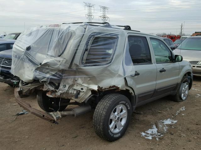 1FMYU03156KA98351 - 2006 FORD ESCAPE XLT SILVER photo 4