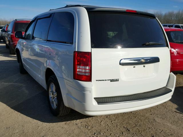 2A8HR54P28R611218 - 2008 CHRYSLER TOWN & COU WHITE photo 3