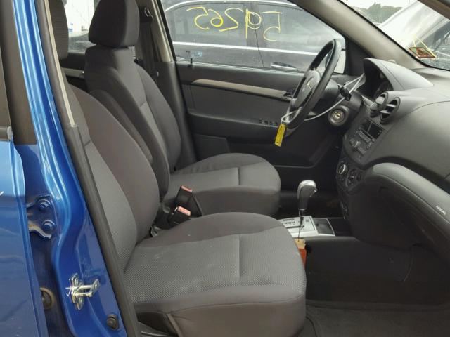 KL1TD5DE7AB047589 - 2010 CHEVROLET AVEO LS BLUE photo 5