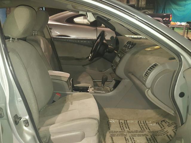 1N4AL2AP1AN444369 - 2010 NISSAN ALTIMA BAS SILVER photo 5