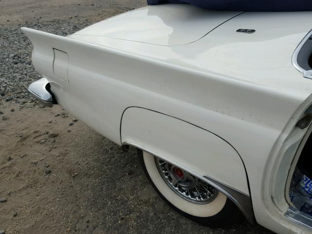 D7FH394027 - 1957 FORD T-BIRD WHITE photo 9